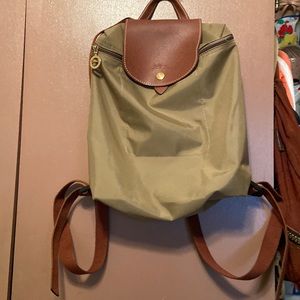 worn 3x . No marks. Perfect condition . Longchamp le Pliage nylon backpack.
